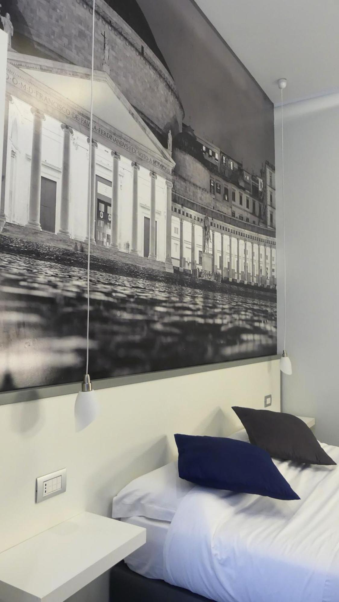Beverello Rooms Naples Exterior photo